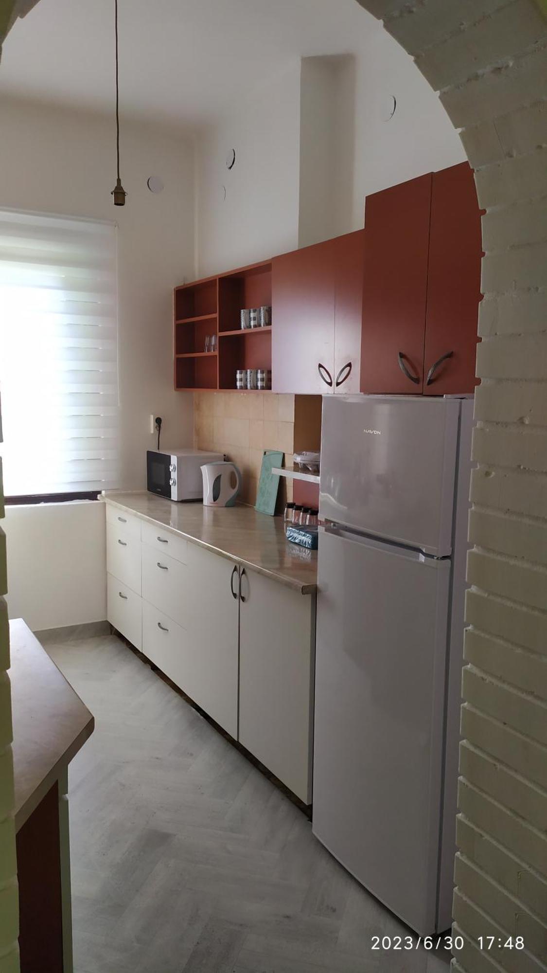 Tuerkiz Apartman - 5 Szobas 13 Fos Apartmanhaz 4Km A Balaton- Balatonszabadi Exterior photo