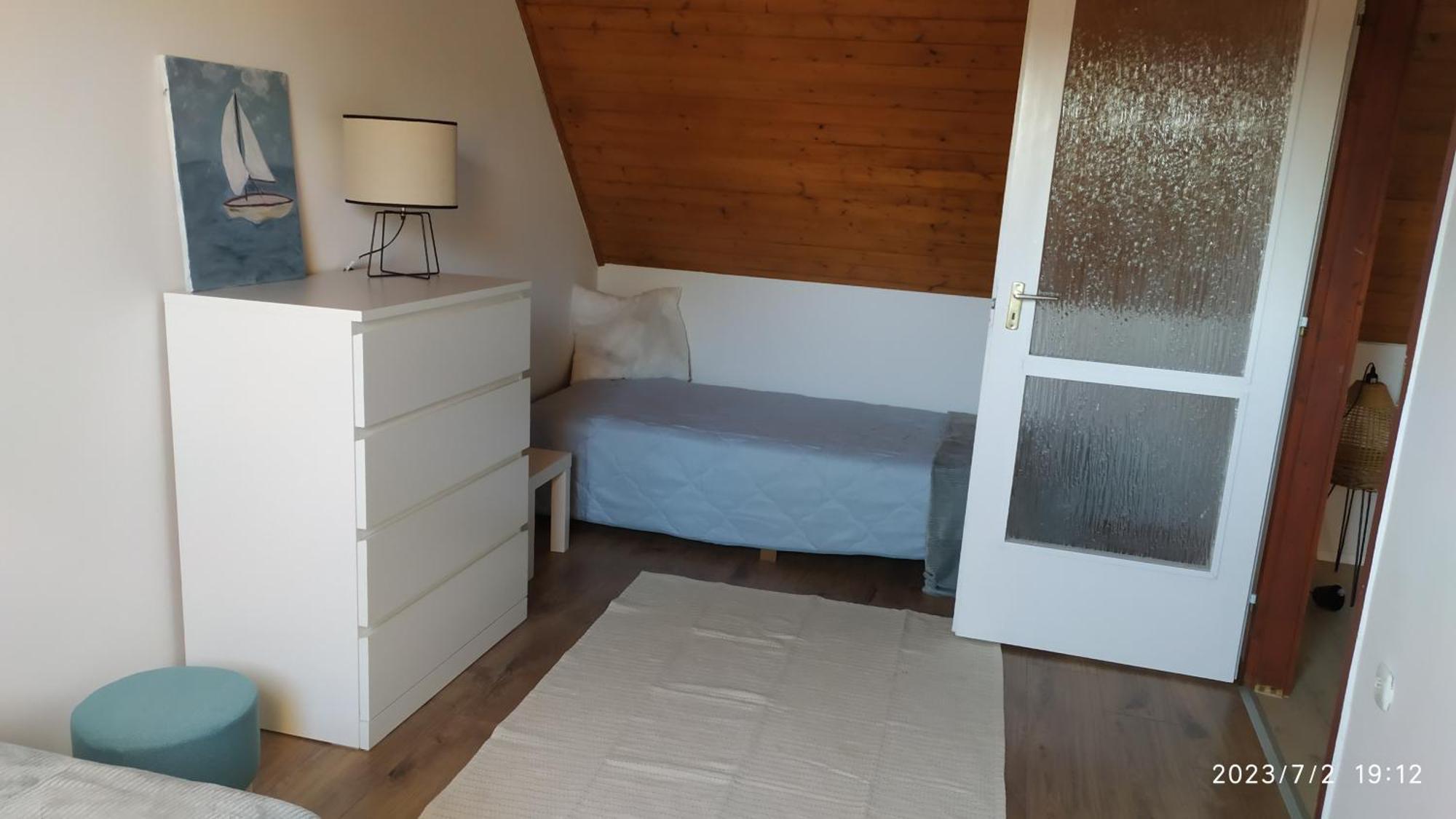 Tuerkiz Apartman - 5 Szobas 13 Fos Apartmanhaz 4Km A Balaton- Balatonszabadi Exterior photo